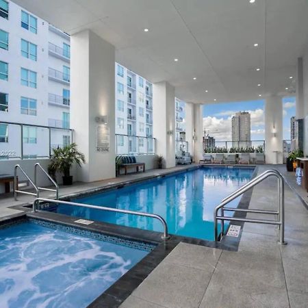 2 Bedrooms Design Condo Downtown Miami Pool And Gym Экстерьер фото